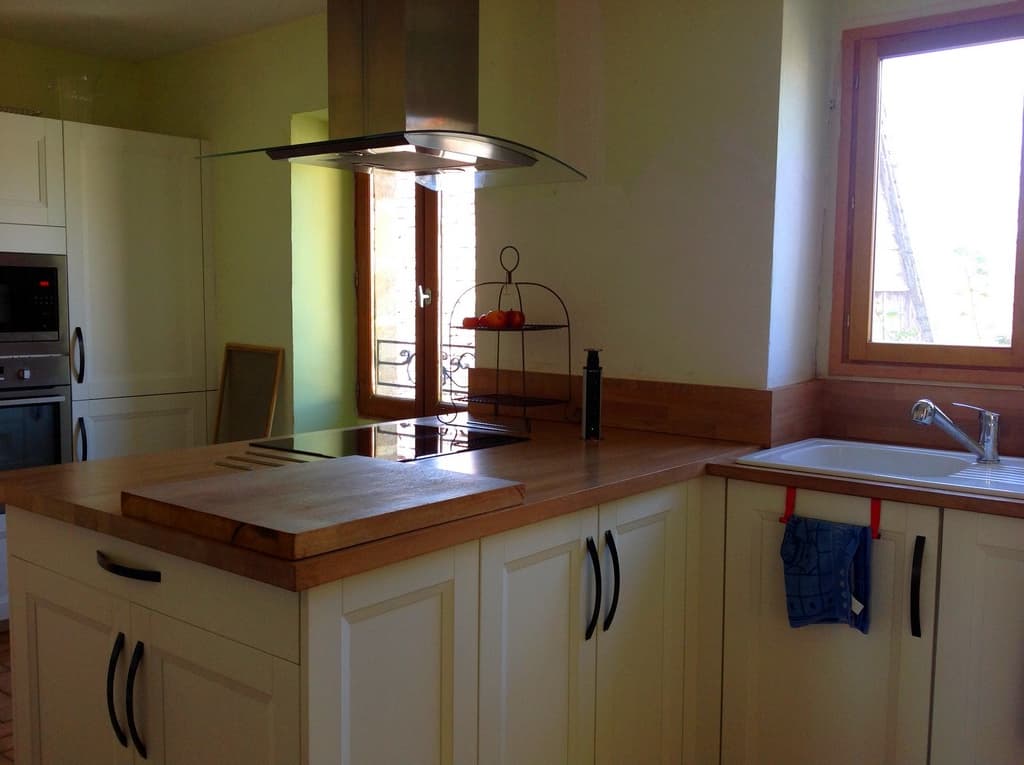 LocationStroink-Liourdres_cuisineRepas_23