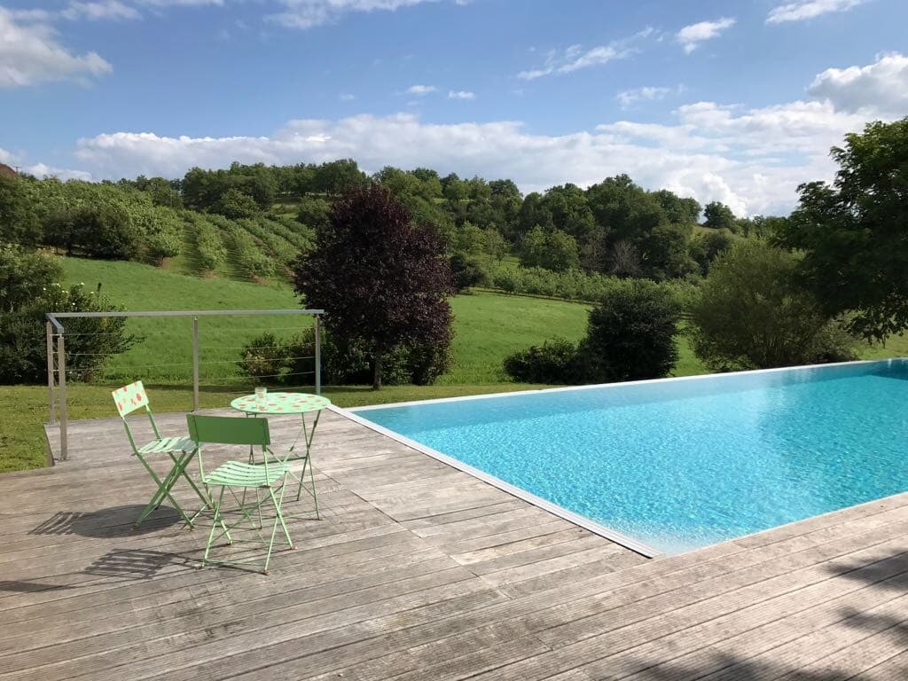 LocationVIGNAIS-Queyssac-les-Vignes_piscine_6