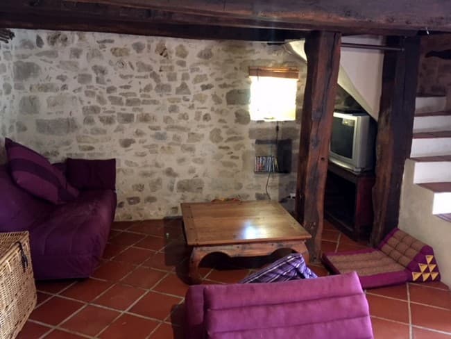 LocationVIGNAIS-Queyssac-les-Vignes_salon2_13