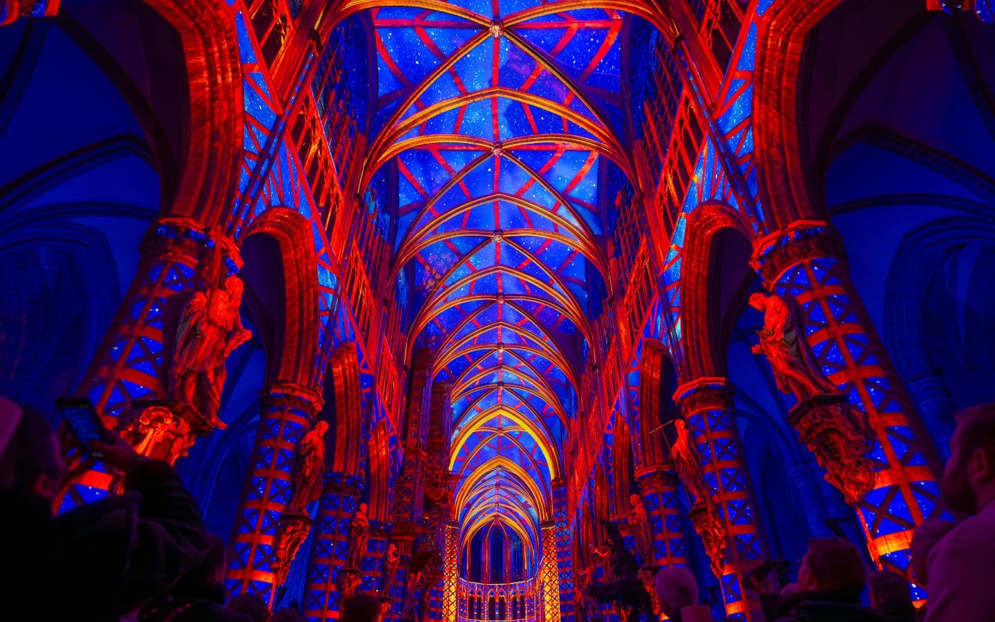 Spectacle intérieur cathédrale