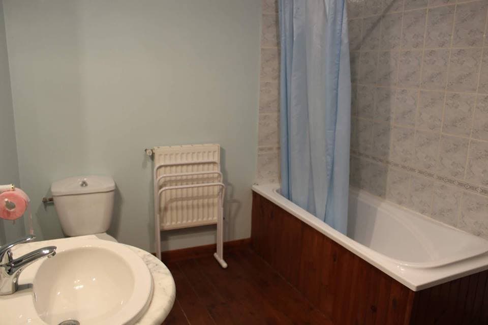 M Bath a