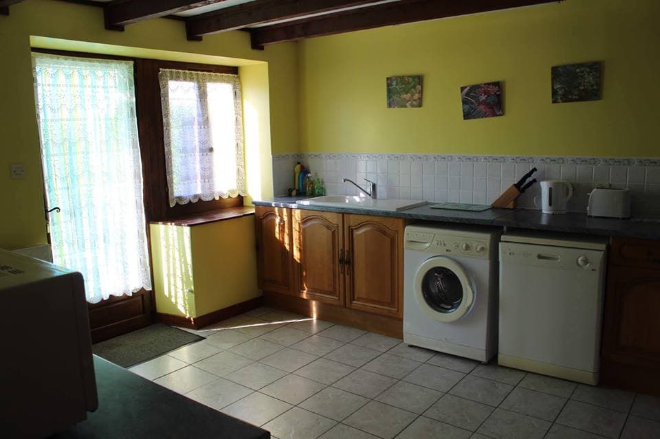 M Kitchen B