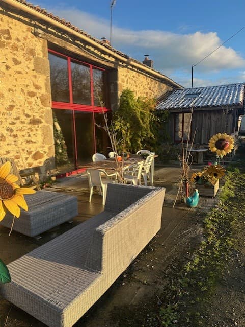 Meuble tourisme groupe la grange BOUSSEREAU Mauze Thouarsais Deux Sèvres