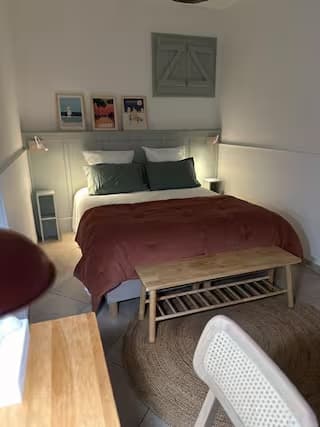 MAISON-LAPEYRE-CHAMBRE-LIT-ECLAIRAGES