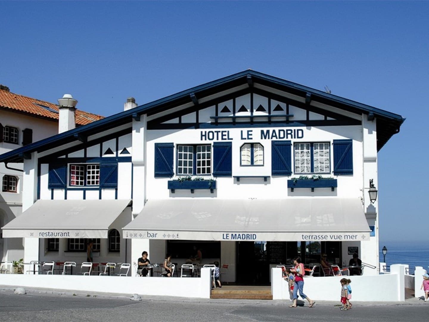 Madrid-facade