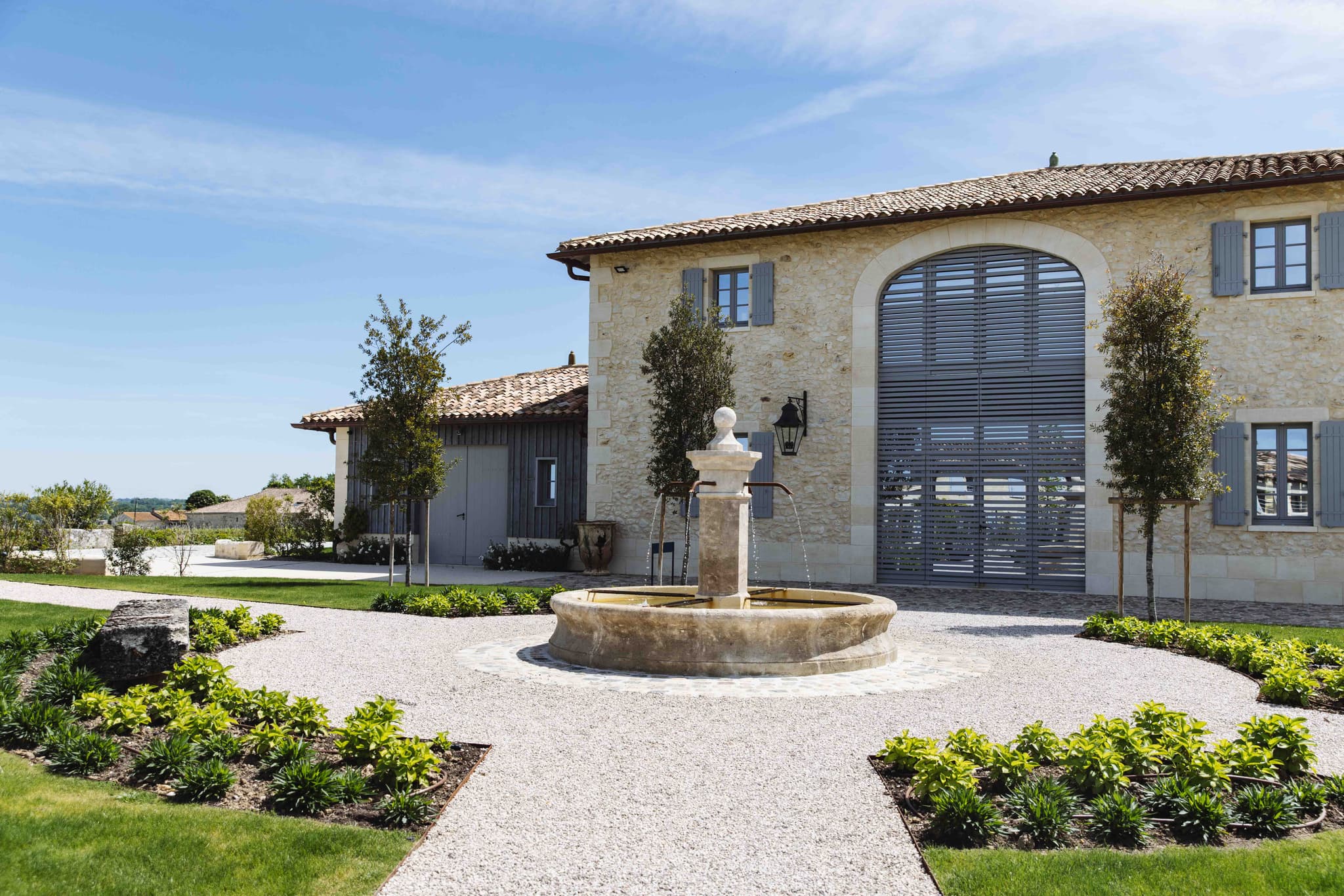 Maison_Dubreuil HD-210