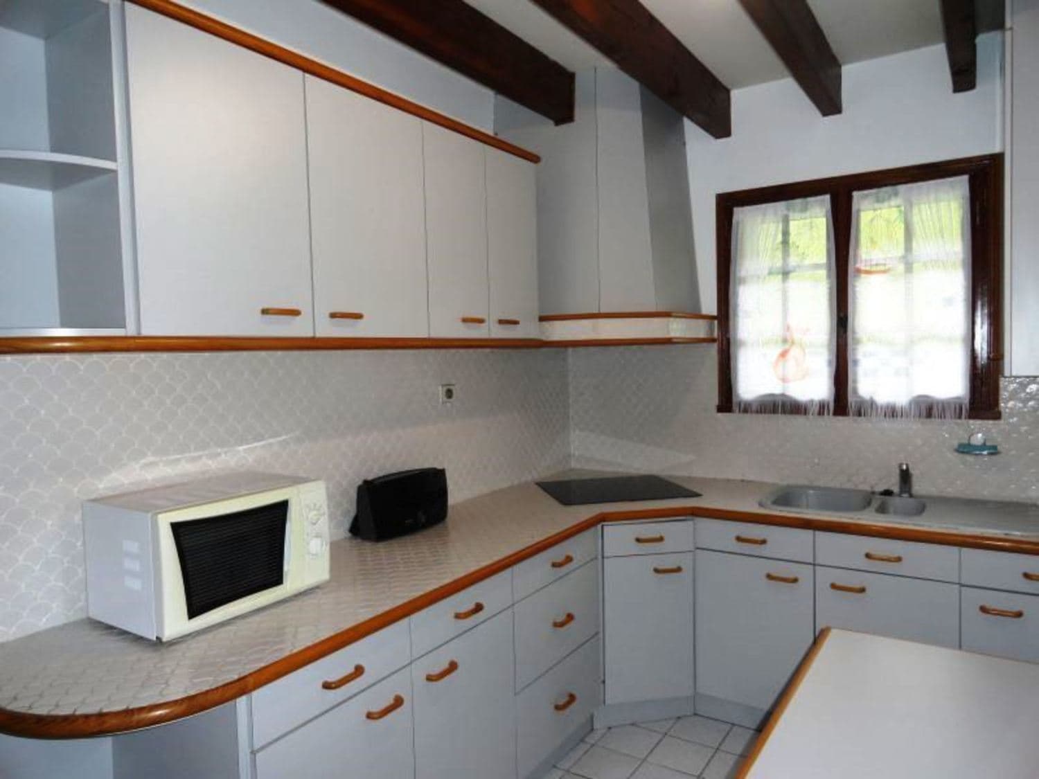 Maison-Ocafrain-cuisine---Anhaux