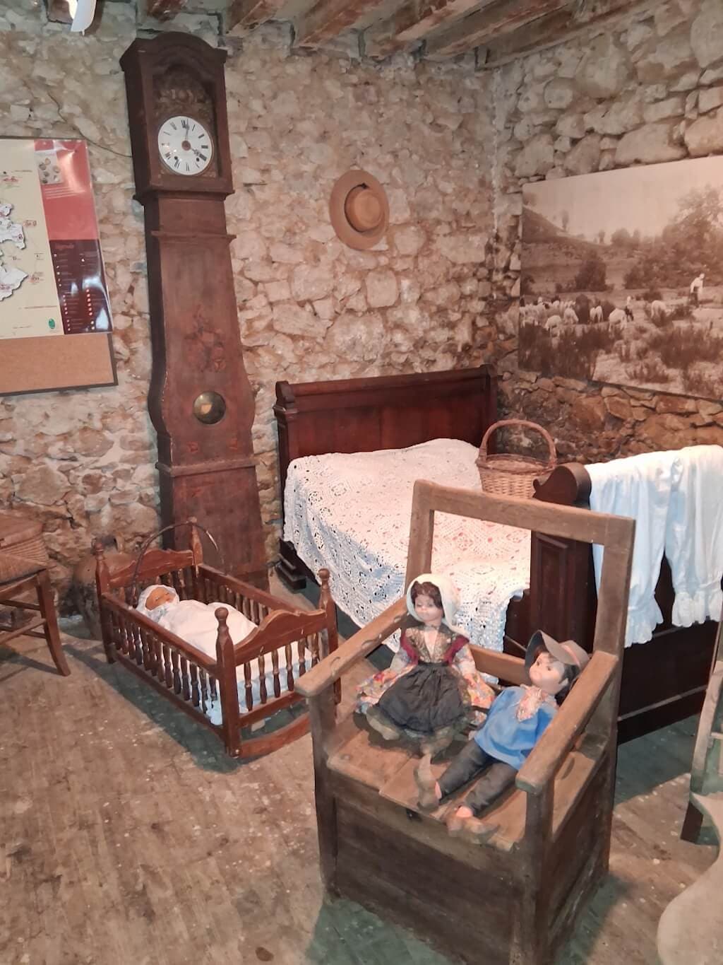 Maison de Païs intérieur 1