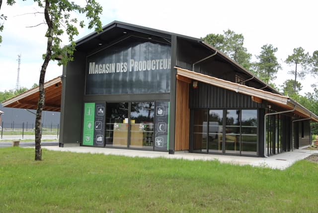 Maison des Producteurs 1