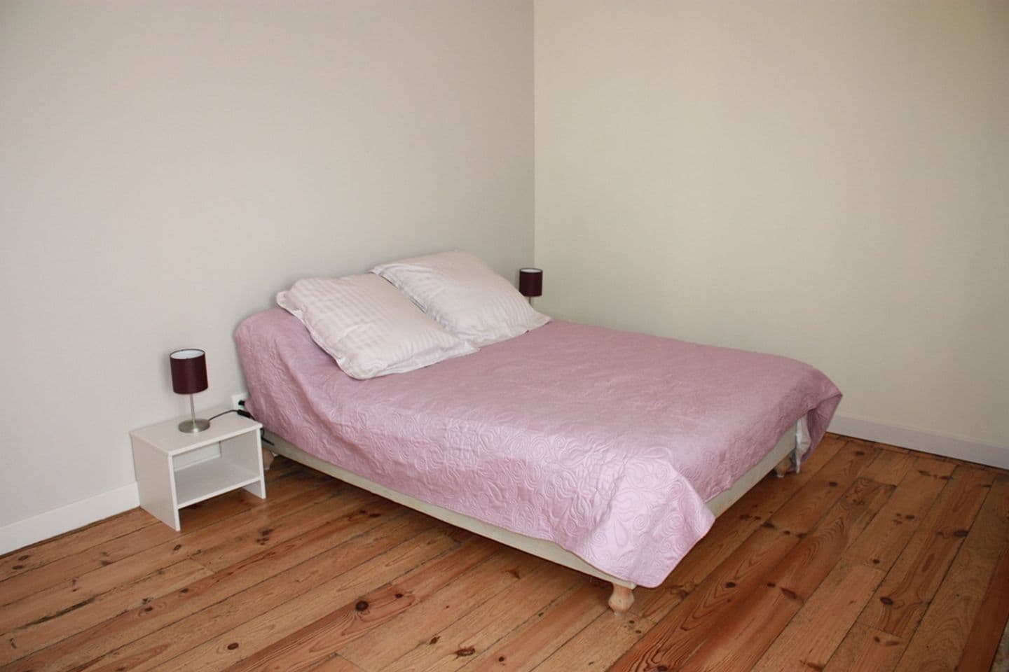 Maison forte_Sauvage_chambre_02