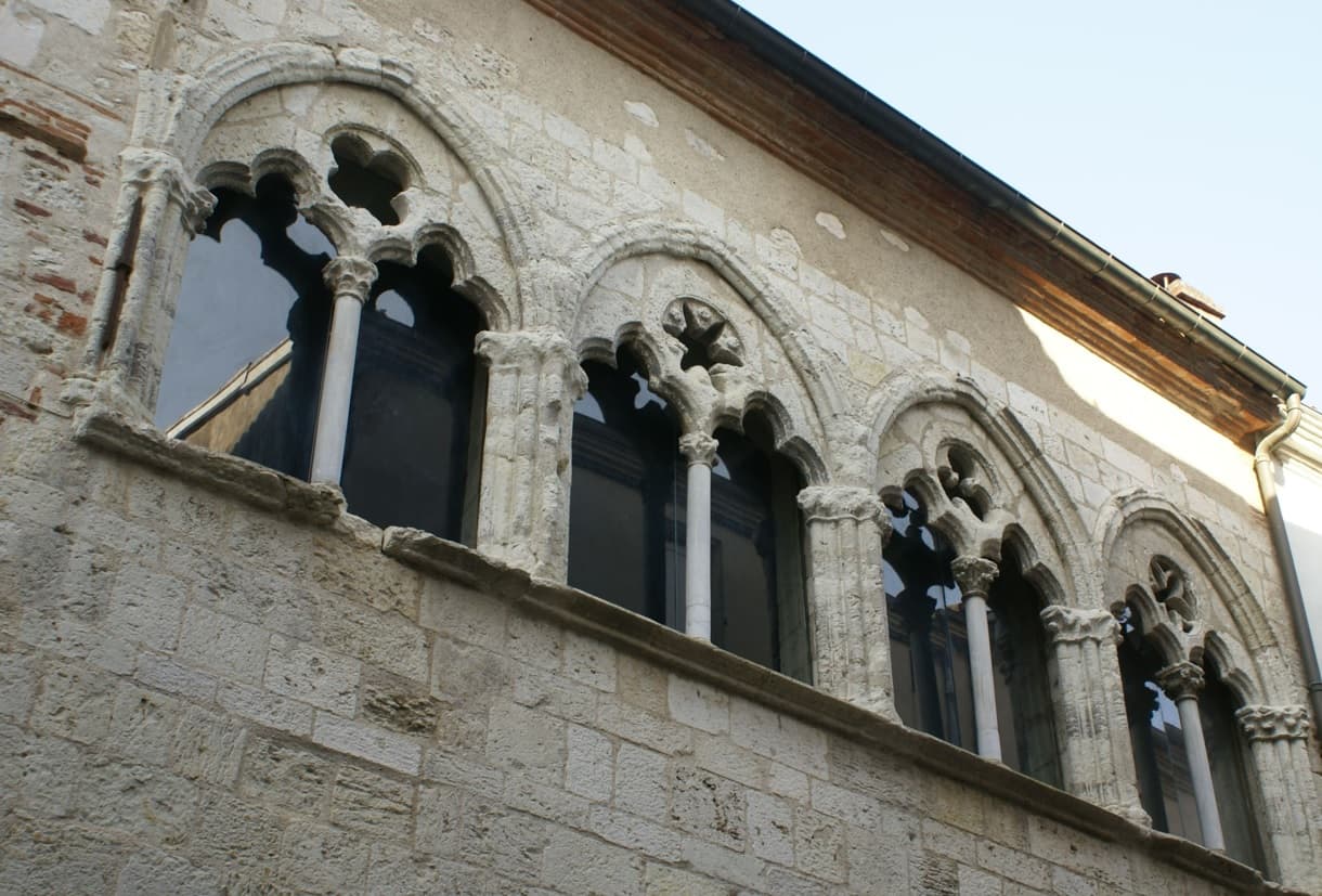 Maison sénéchal