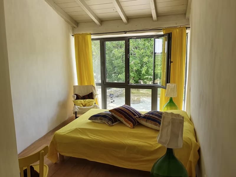 Maison vieille - chambre 1