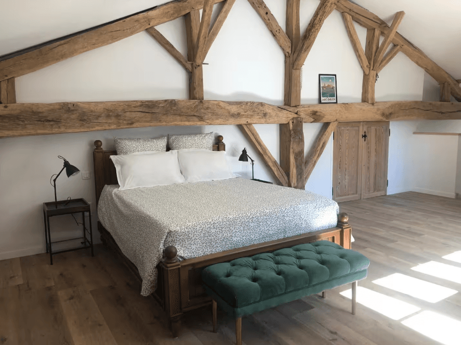 Maisonnette couronneaux Stoss Ste Colombe chambre