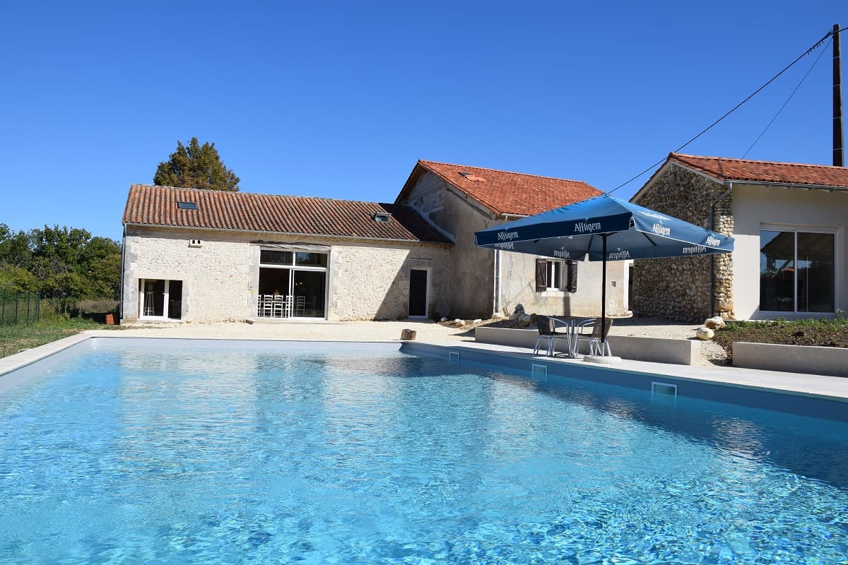 Mas-de-Barrat-piscine