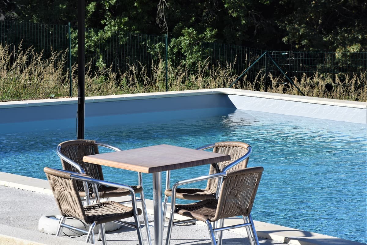 Mas-de-Barrat-piscine