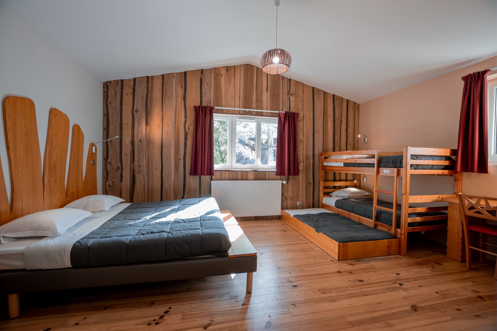 Hôtel Insolite Domaine de Dienné - chambre 5 personnes
