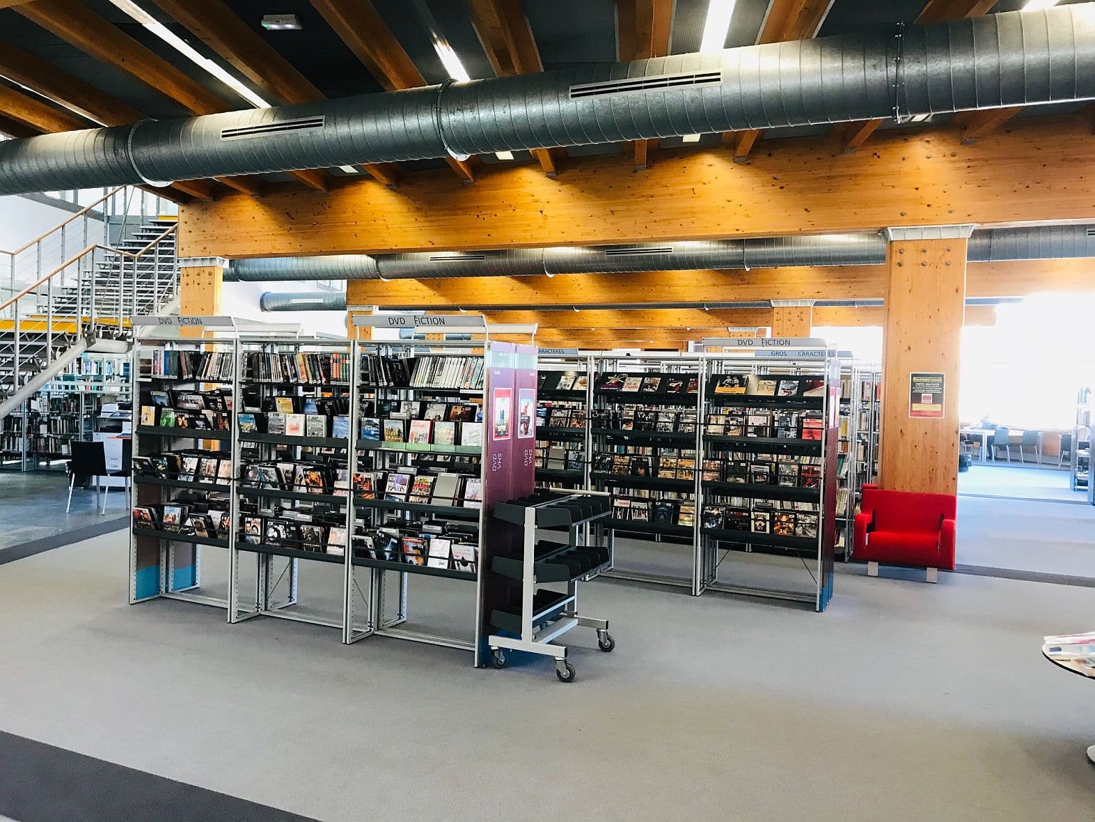 Mediathèque-Biarritz-Salle1