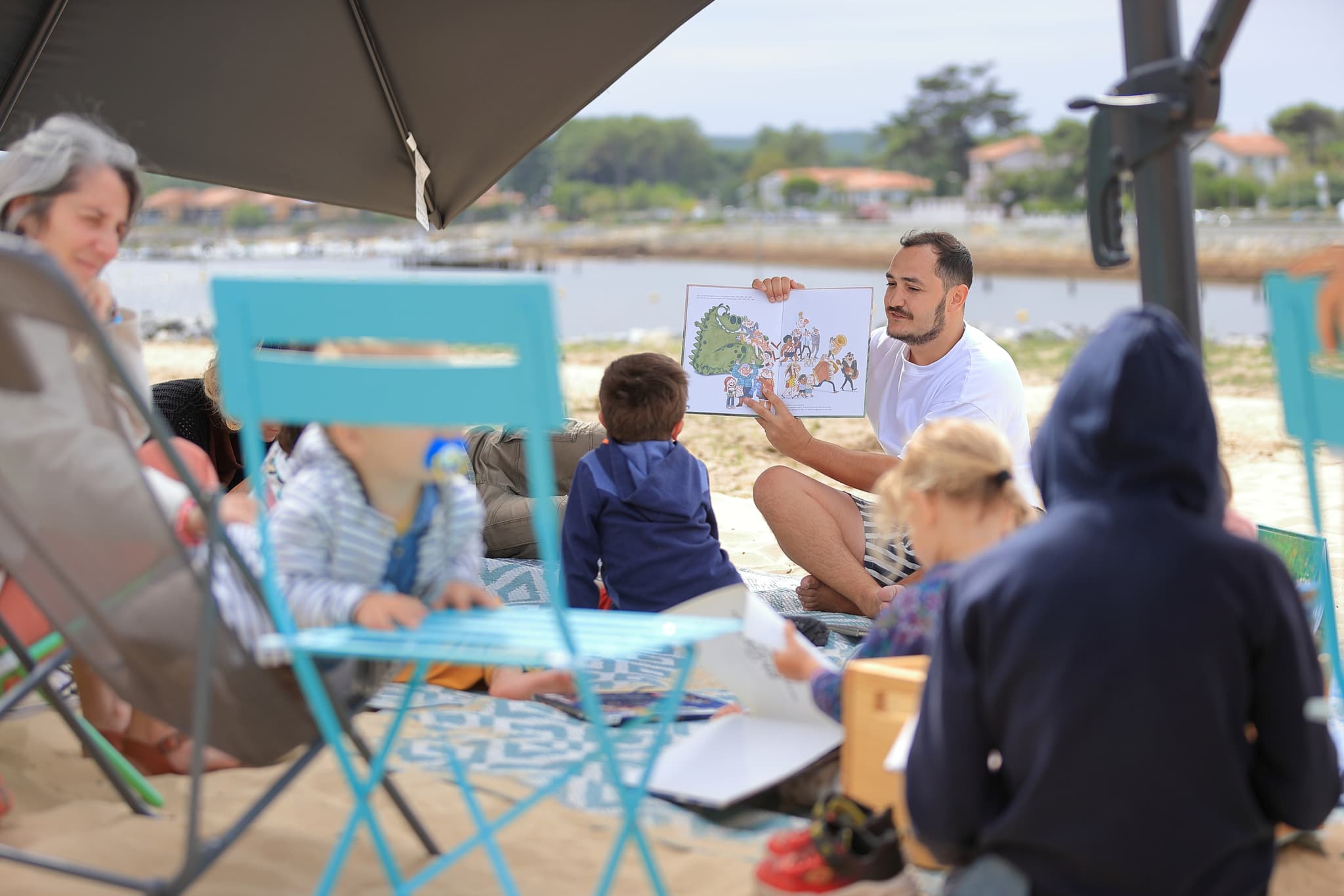 Médiathèque à la plage