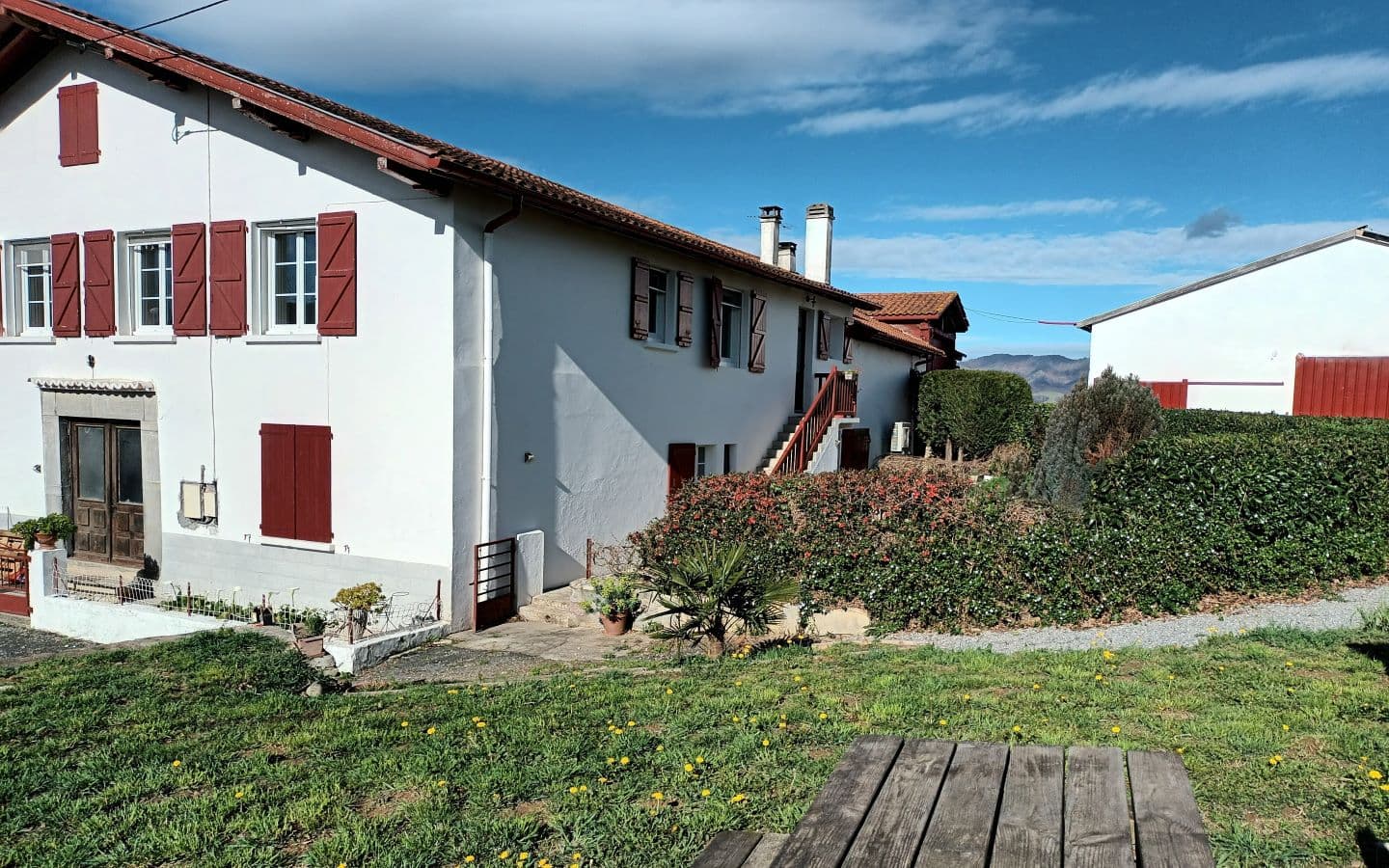 Façade