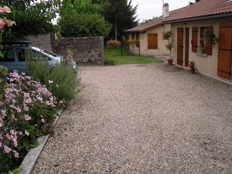 Meublé rue de Fondeurs - Stationnement