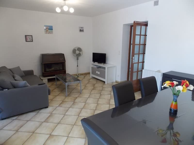 Meublé Soubaigné - Salon