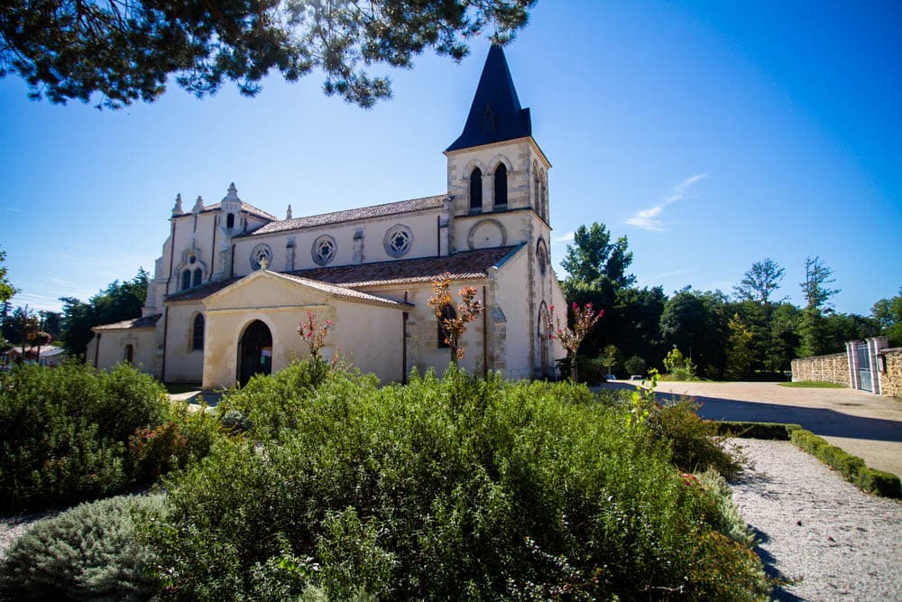 Eglise Mios