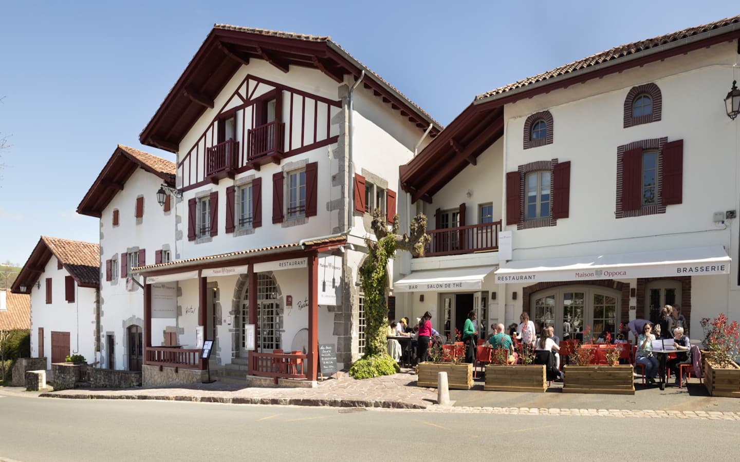 FACADE_OPPOCA