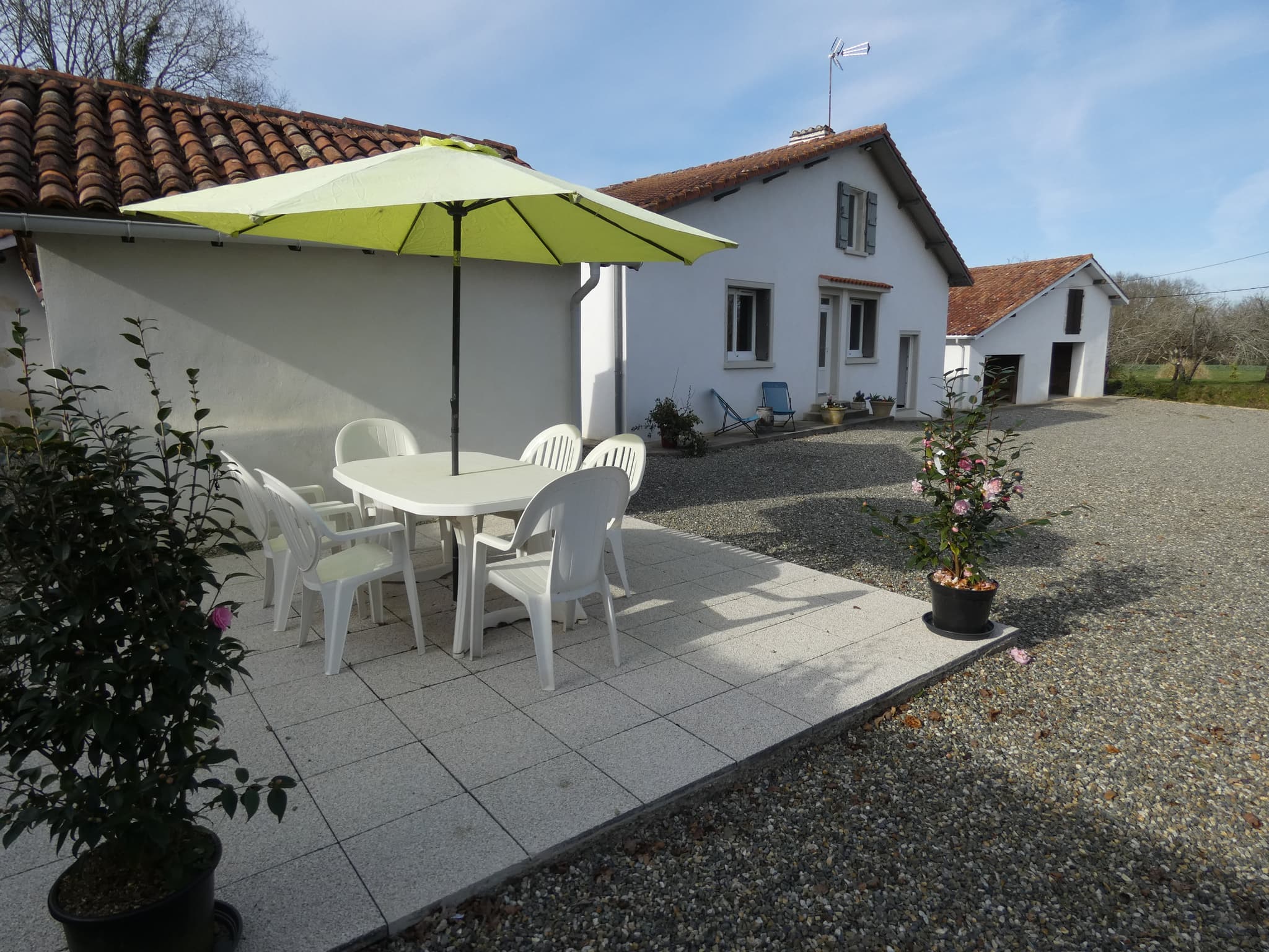 Terrasse du Gite Armirail à Eyres Moncube avec Gîtes de France Landes