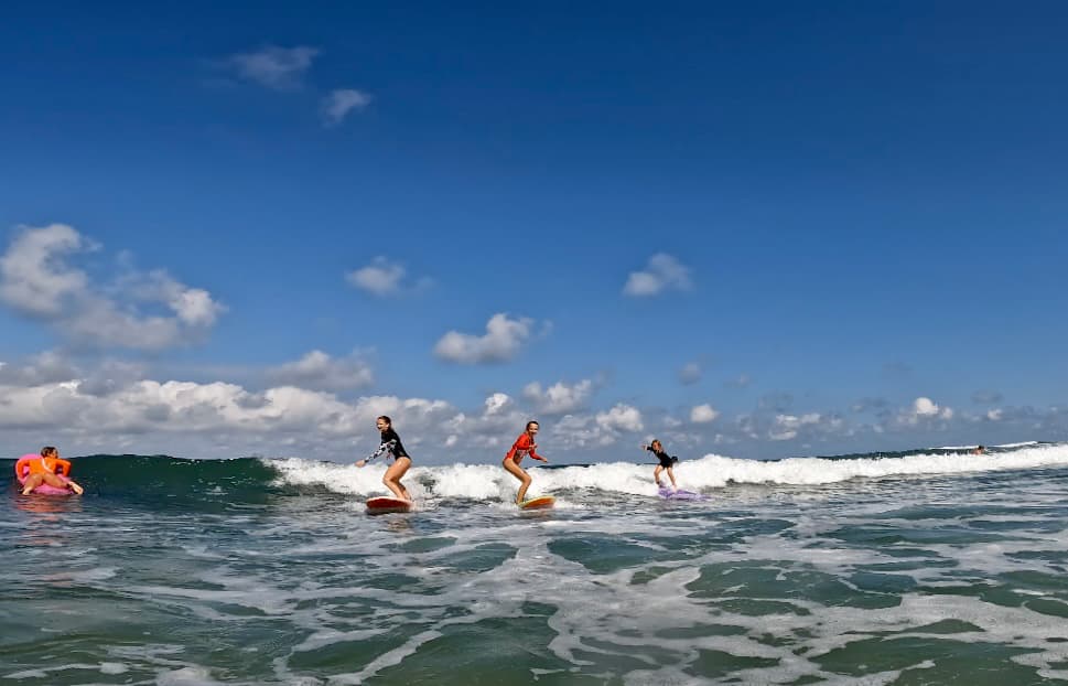 PERSONAL SURF COACH