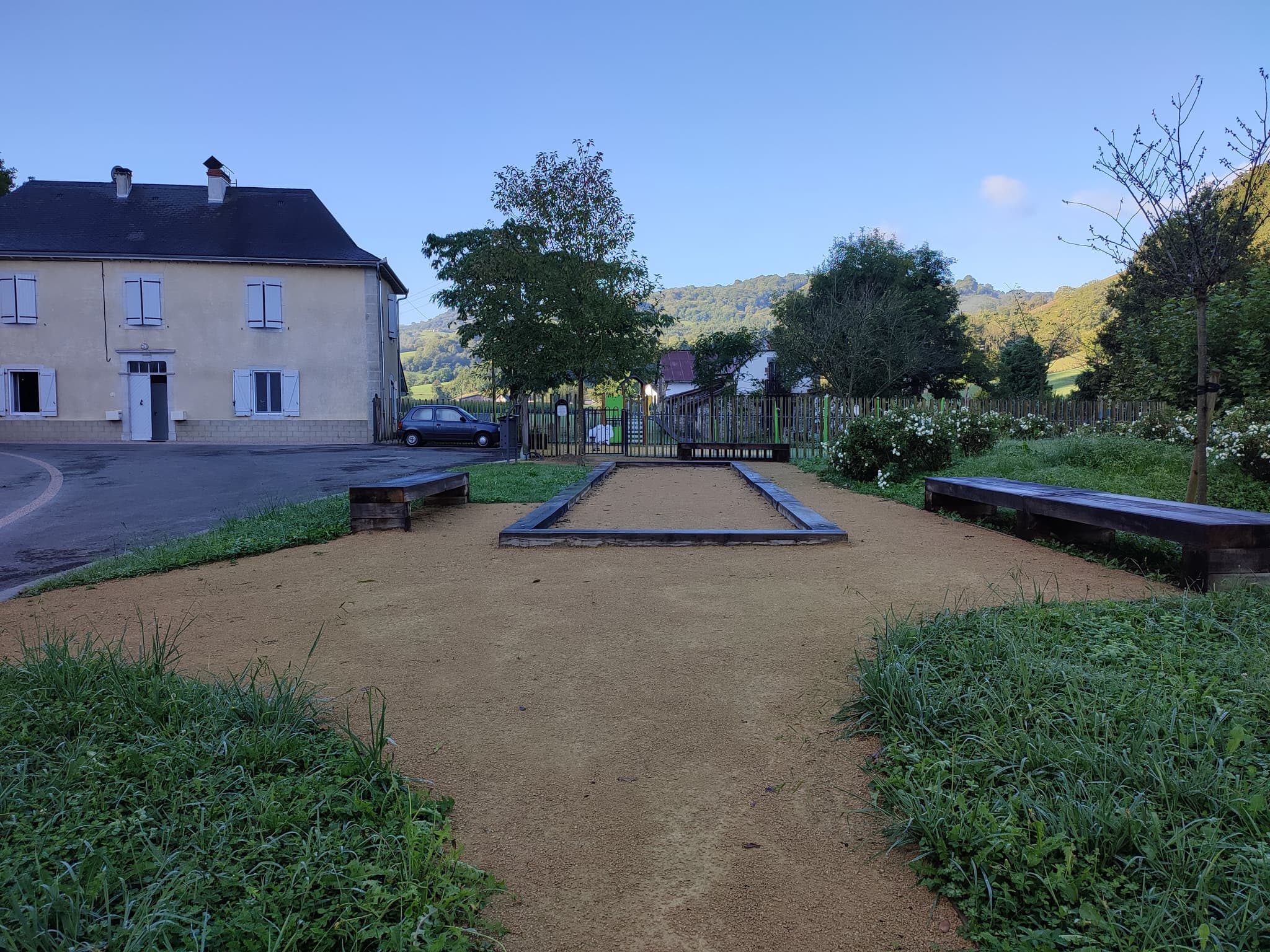 Aménagement place vue du bas