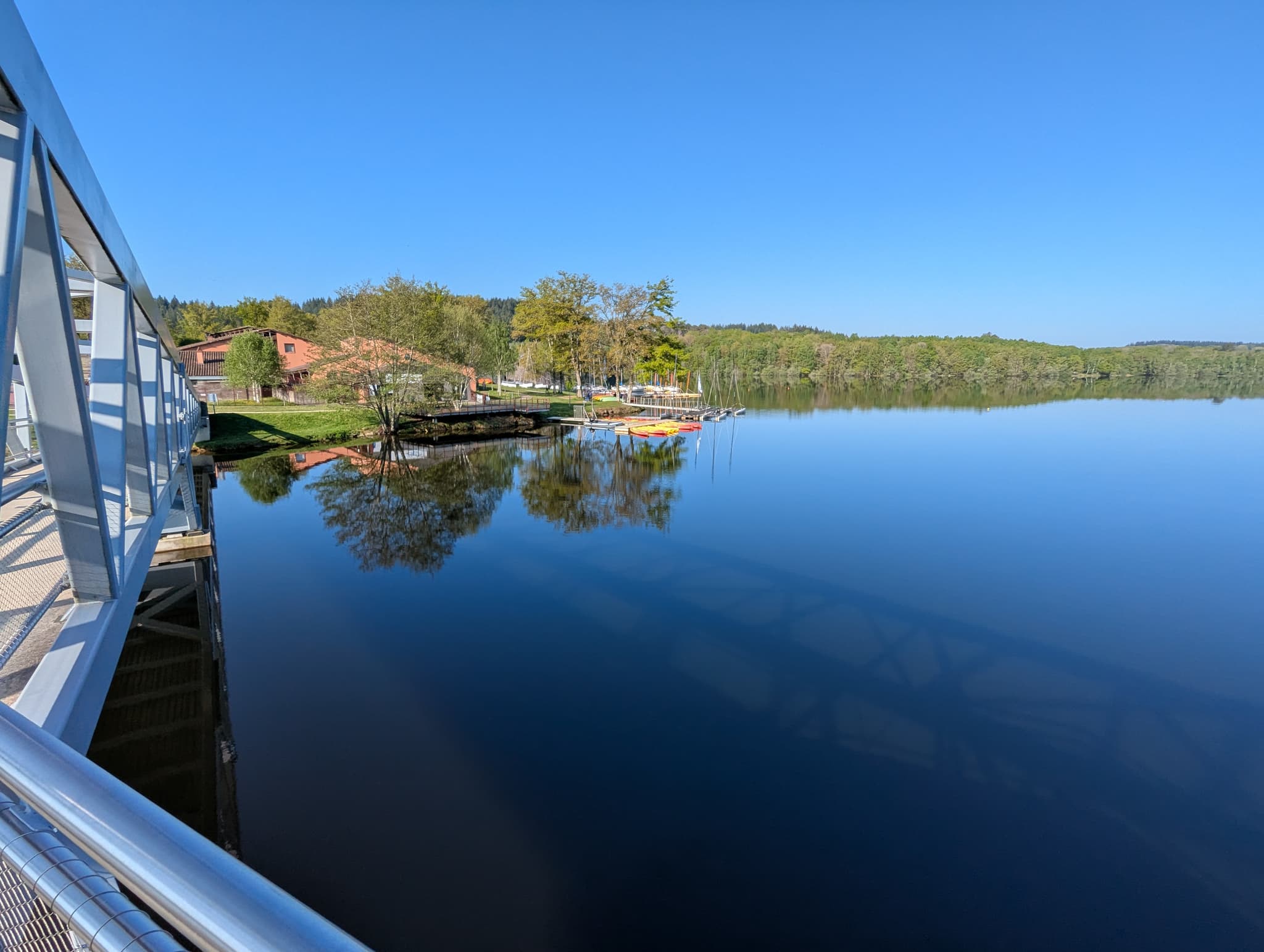 Passerelle du Lac de St Pardoux