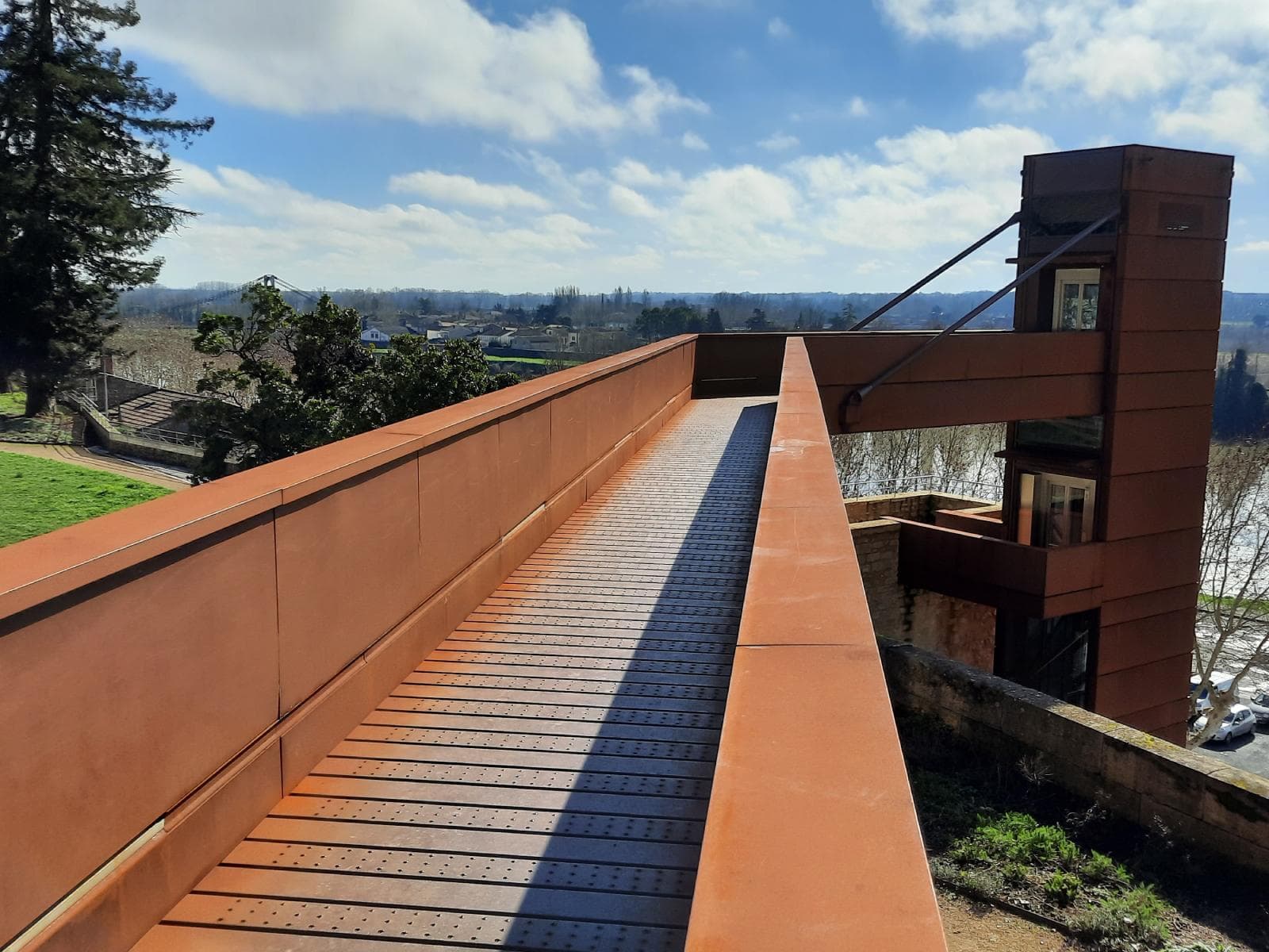 Passerelle ascensseur