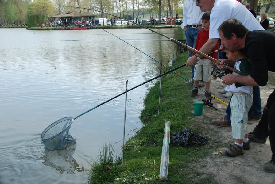 Pêche au Lac de Tastoa