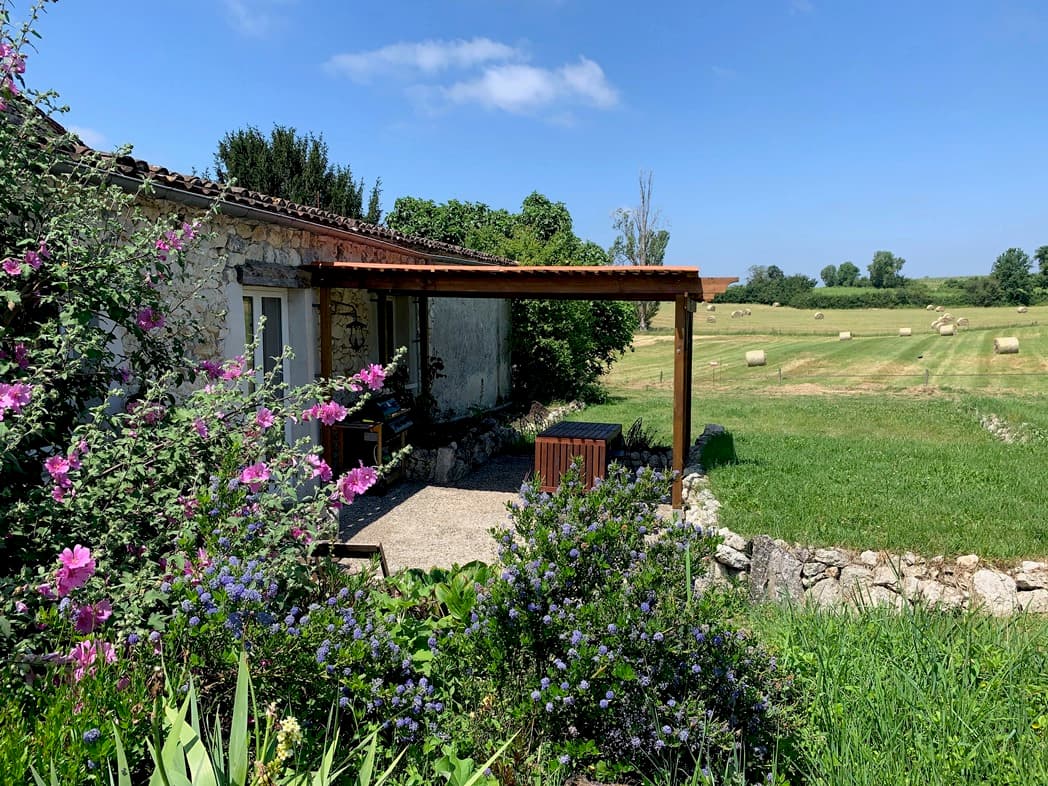 Petit Clos 2023 Exterior Gite derriére prairie