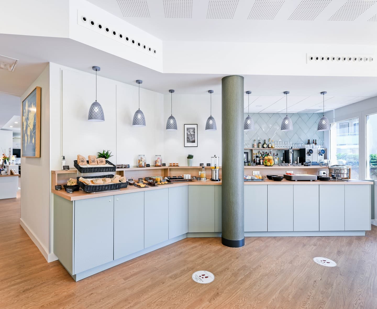 Petit Déjeuner Hôtel Jules Verne