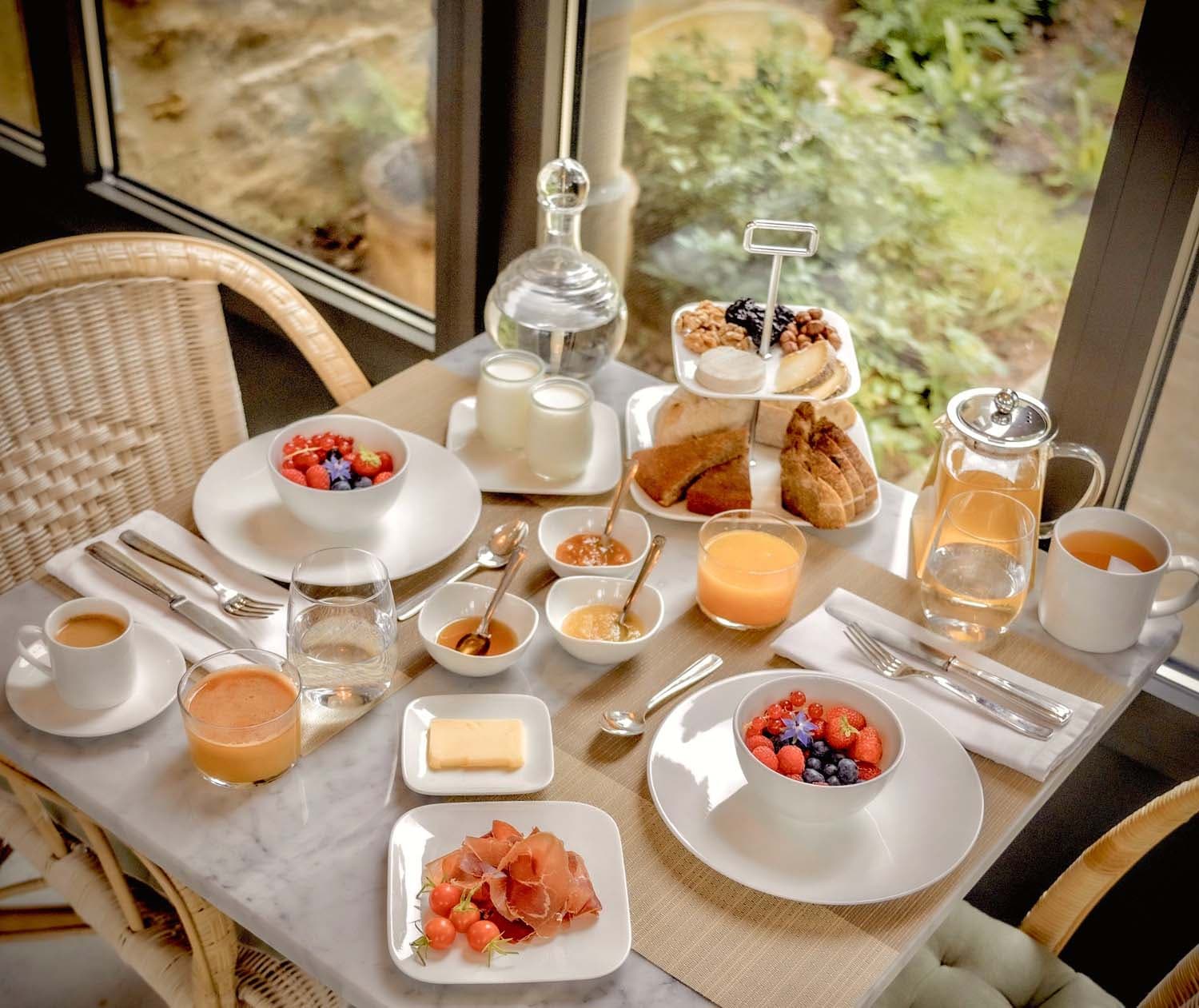 Petit déjeuner complet - Le Temps Retrouvé Sarlat