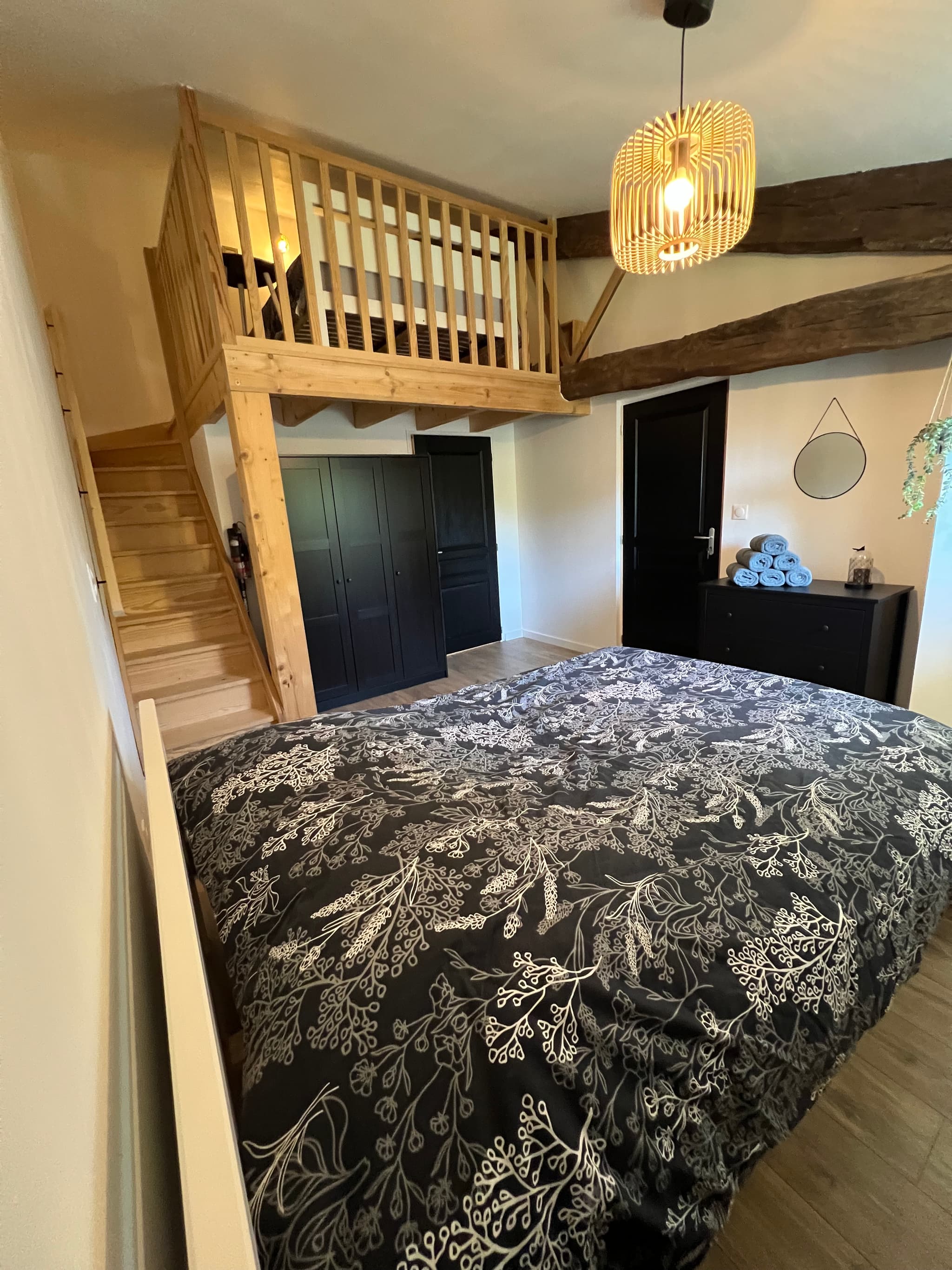 La chambre avec mezzanine