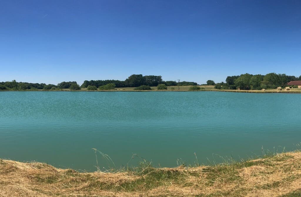 Lune sur le Lac