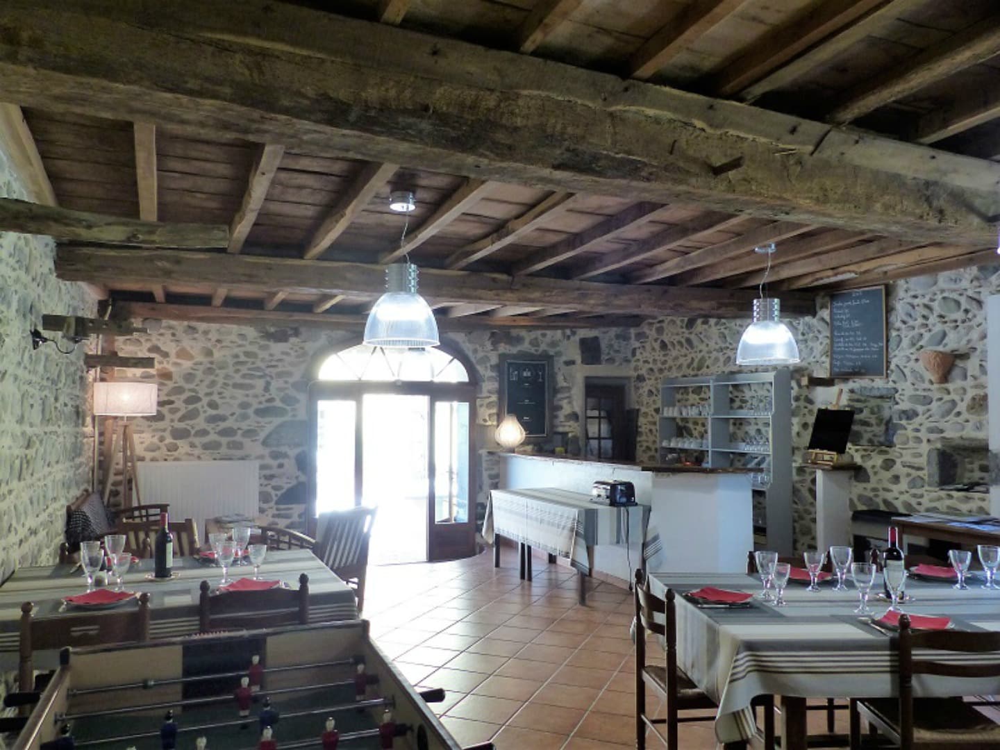 Pièce restaurant 6