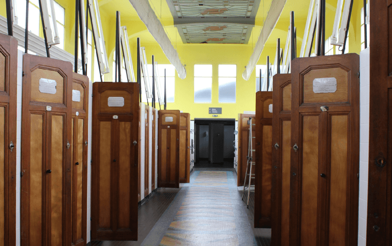 Piscine Bègles - Vestiaires