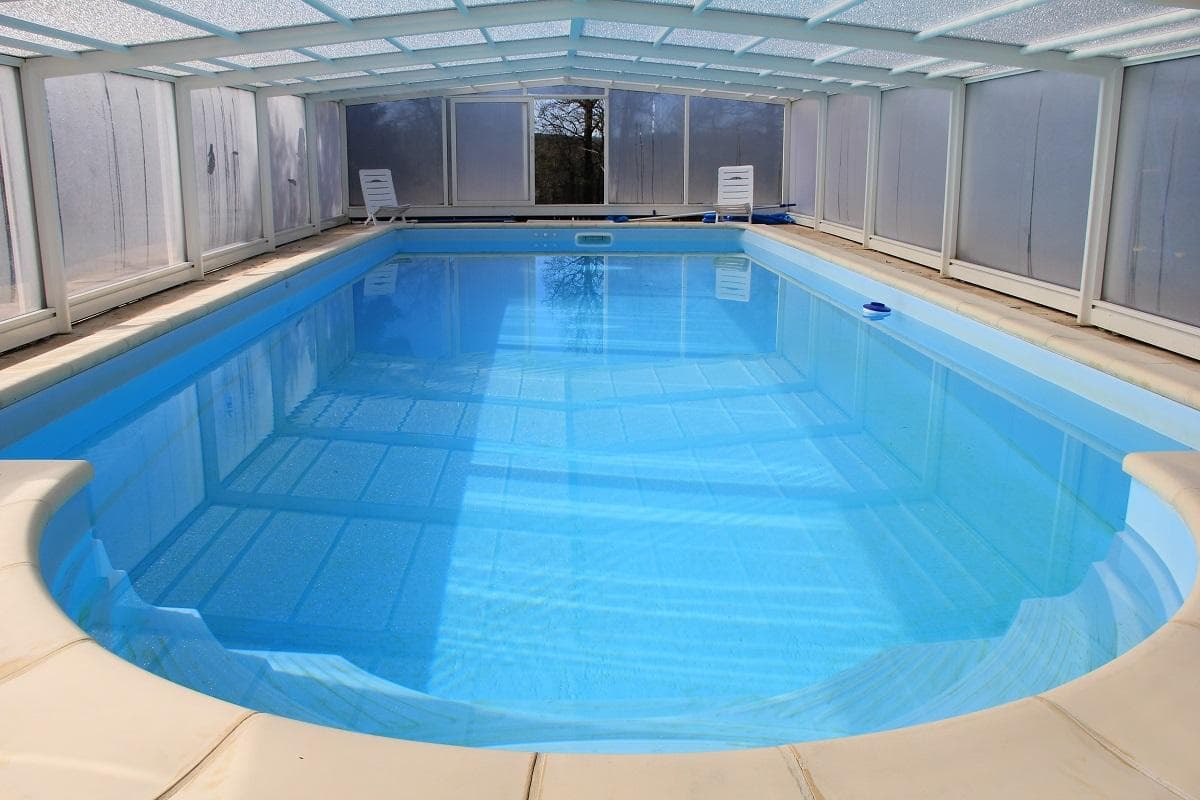 Piscine b