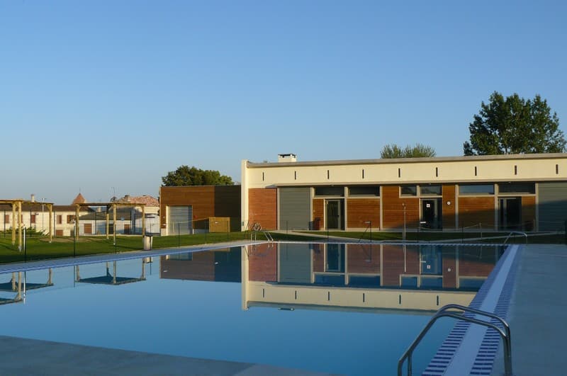 Piscine de Mézin 3