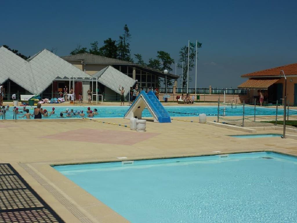 Piscine municipale Montfort Bassin enfant