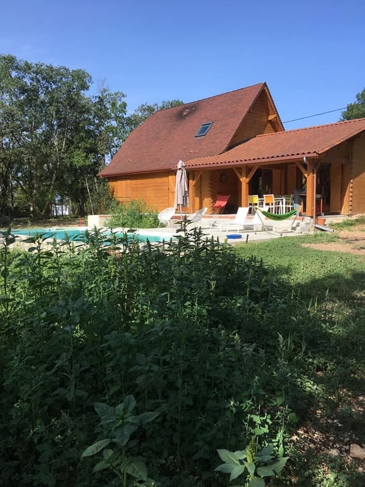 Piscine vue arrière