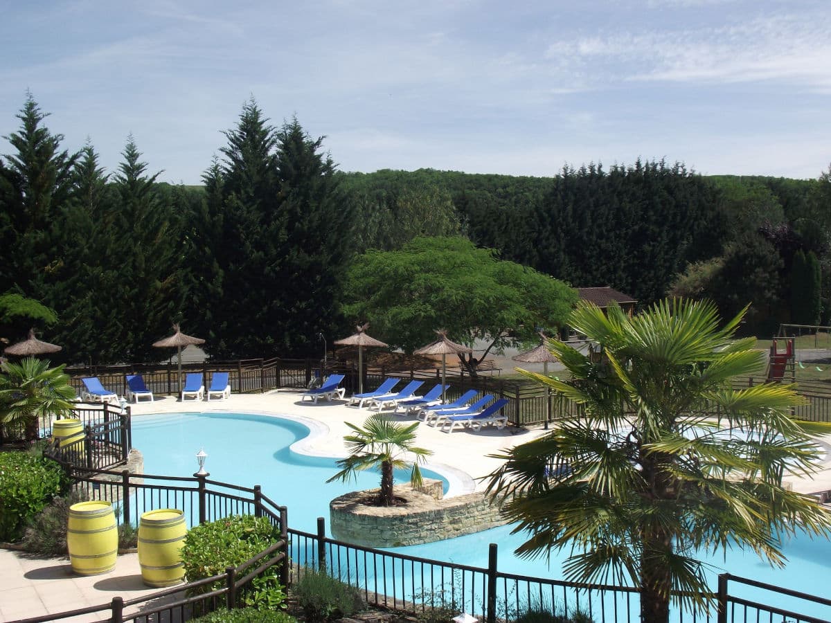 Domaine de Guillalmes - Vue sur piscine