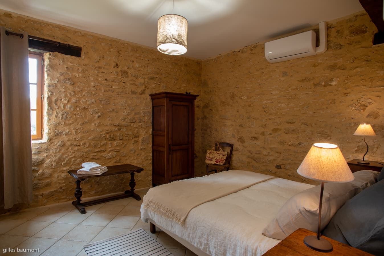LE PETIT MANOIR DE VITRAC - GÎTE LE POMMIER