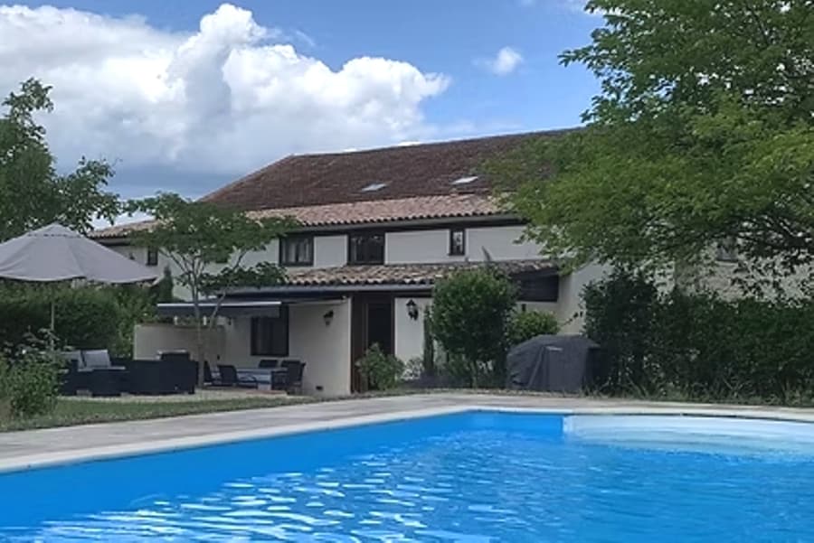 Pool-1 (1)