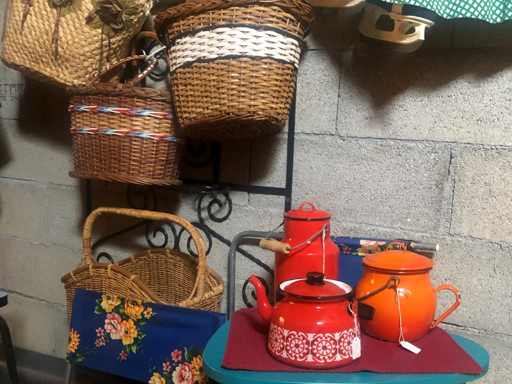 Pop Frip friperie objets vintages
