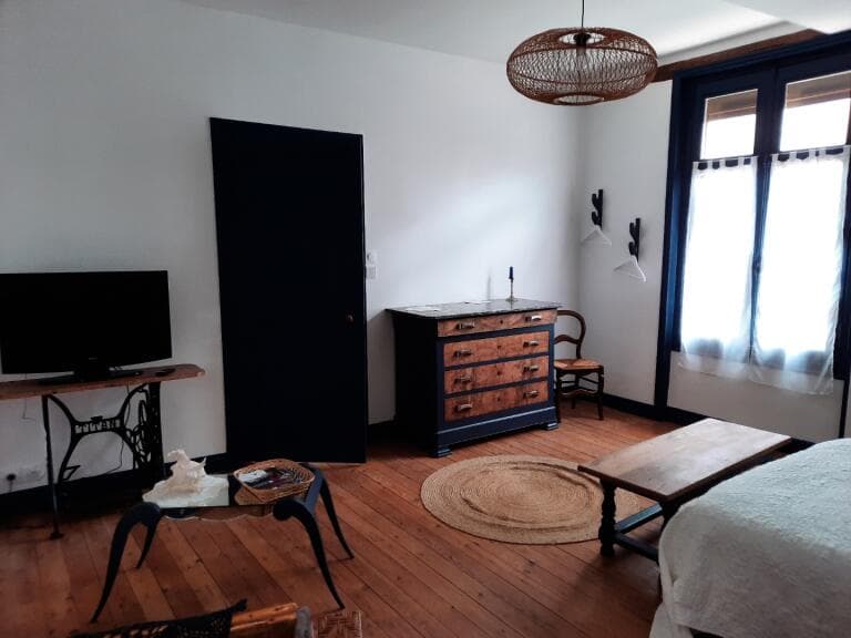 Chambre d'hôte-Do é Mi_Monts-sur-Guesnes