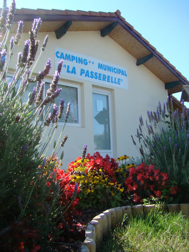 STJU_camping_passerelle_1